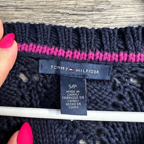 Tommy Hilfiger Navy Blue Crew Neck Sweater with Diamond Knit - Picture 4 of 7